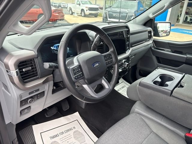 Used 2025 Black Ford XLT image 24