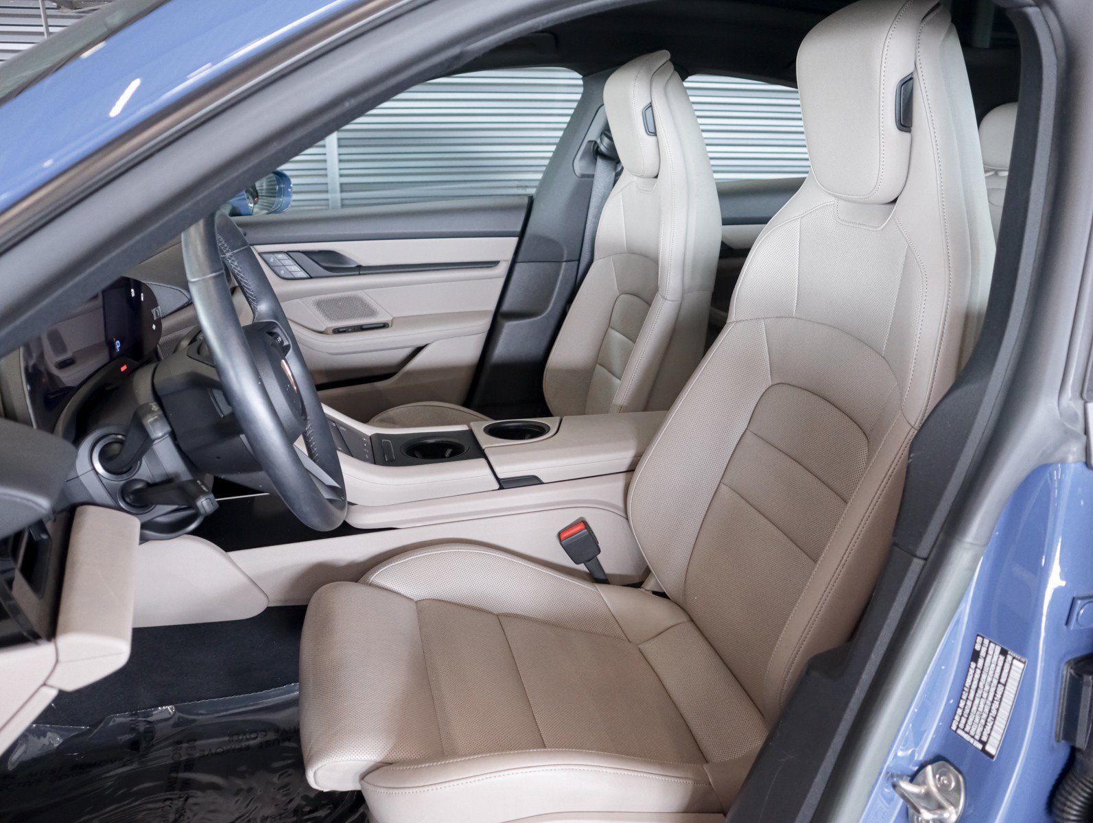 Certified Used 2023 Neptune Blue Porsche  image 5