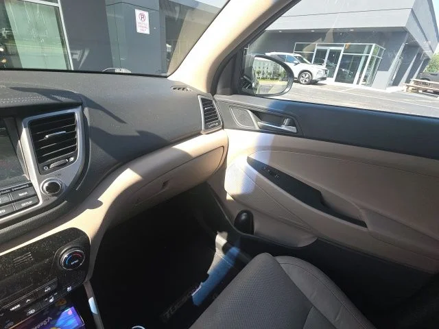 Used 2016 Gray Hyundai Limited image 15