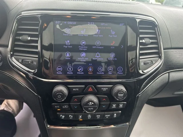 Used 2019 White Jeep Overland image 15