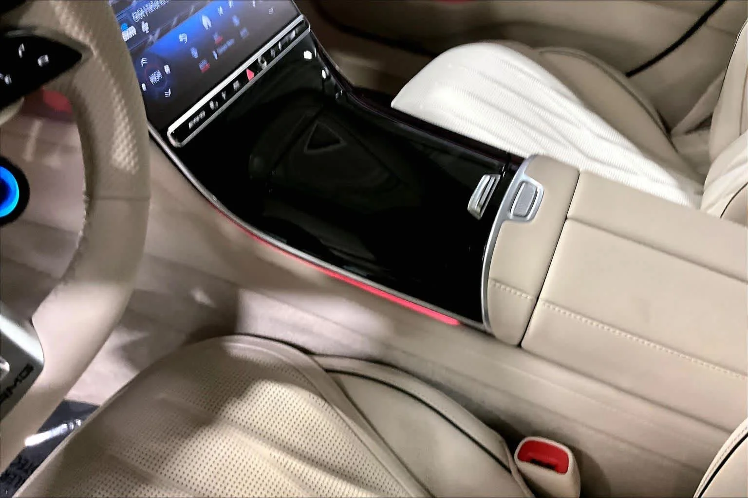 2025 Mercedes-Benz S-Class S 63 - Photo 11