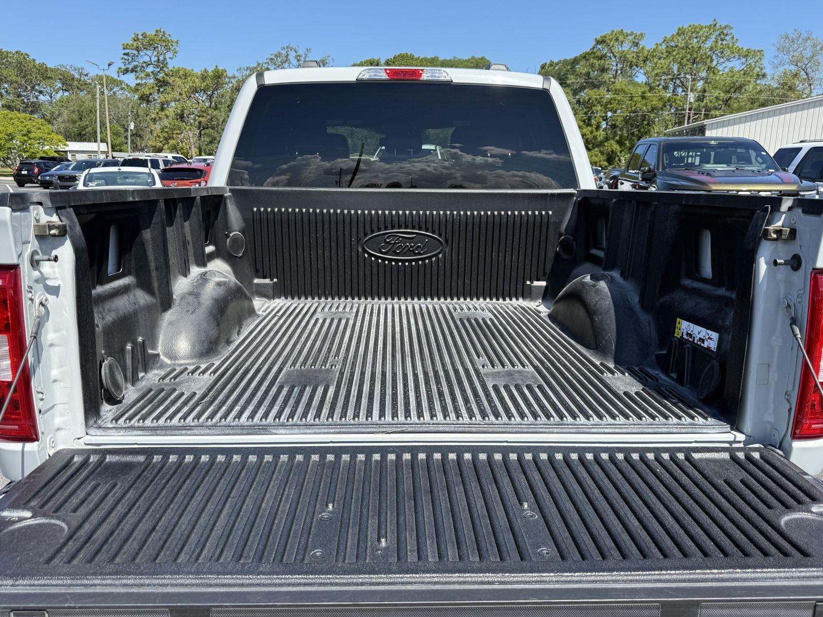 Certified Used 2023 Avalanche Ford XL image 11