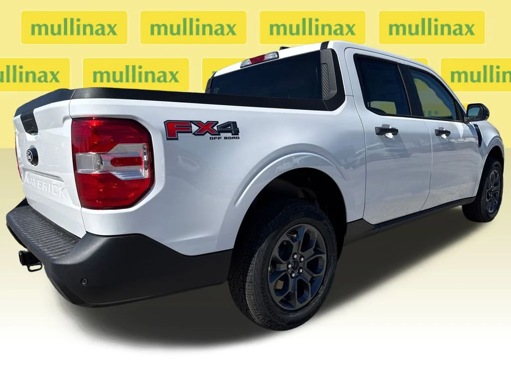 New 2026 White Ford XLT image 14