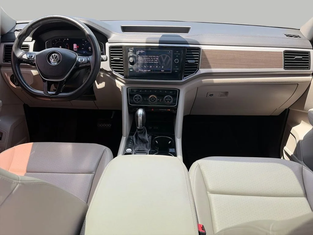 Used 2019 Pure White Volkswagen SEL image 10