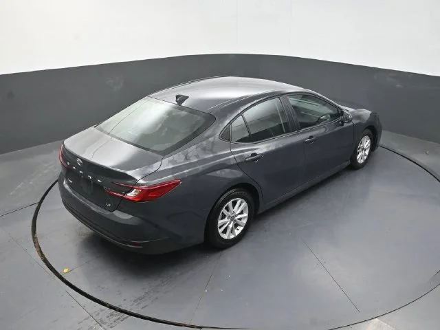 Used 2026  Toyota LE image 29