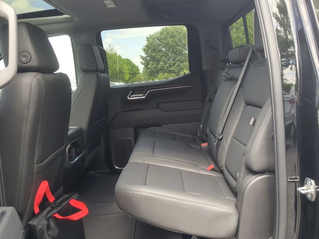 New 2026 Onyx Black GMC SLT image 26
