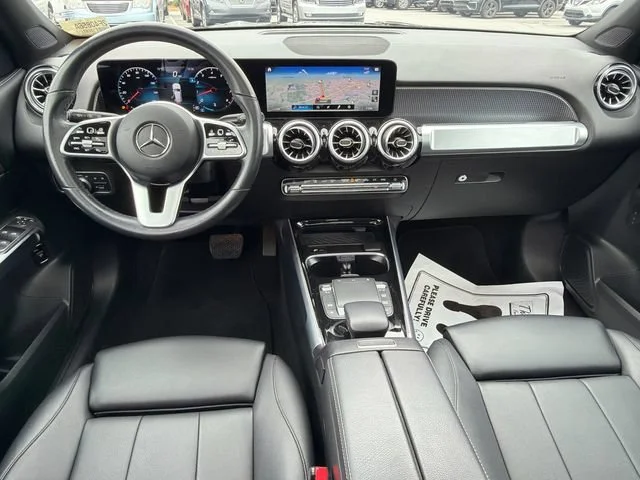 Used 2022 Black Mercedes-Benz GLB 250 image 23