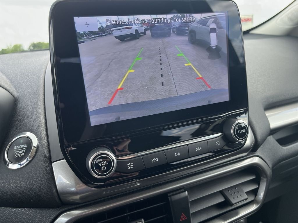 Used 2020 Gray Ford SE image 17