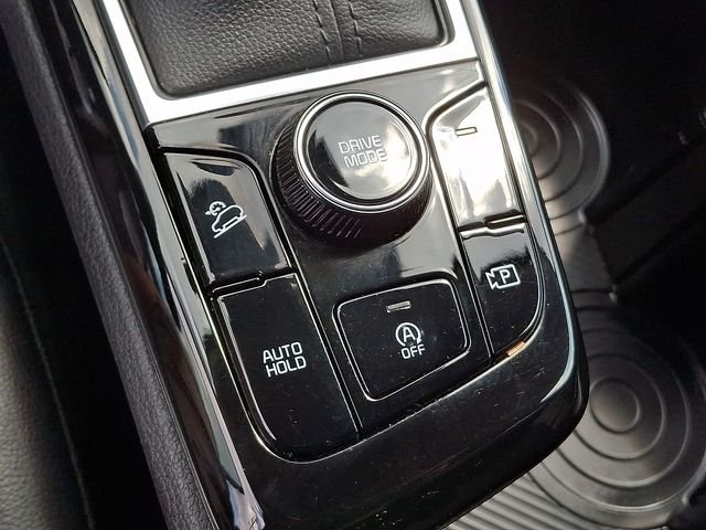 Used 2023 Black Kia SX-Prestige image 24