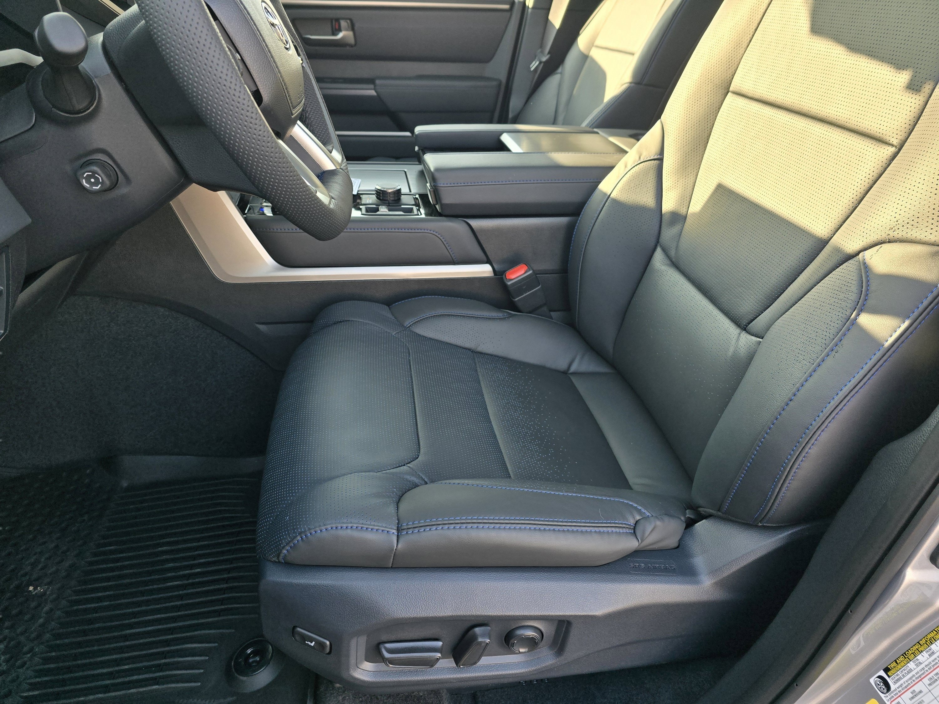 2026 Toyota Tundra Platinum - Photo 39