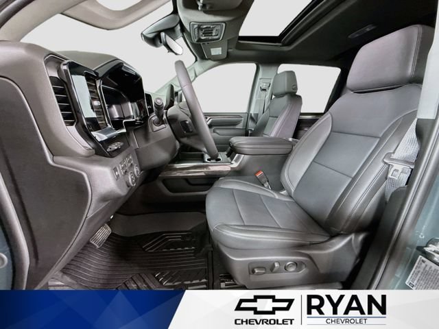 2026 Chevrolet Silverado 3500HD LTZ - Photo 22