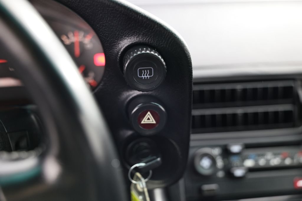 Used 1994  Porsche GTS image 35