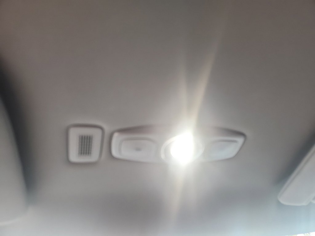 Used 2019 Gray Ford XL image 24