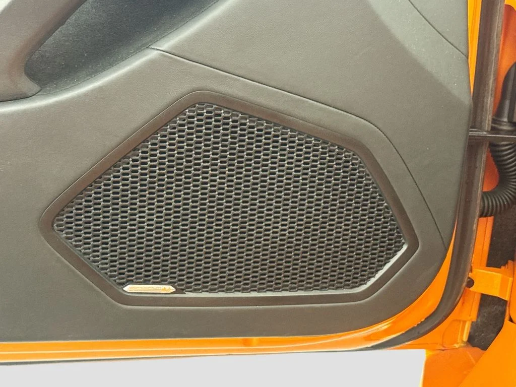 Used 2020 Arancio Borealis Pearl Lamborghini  image 19