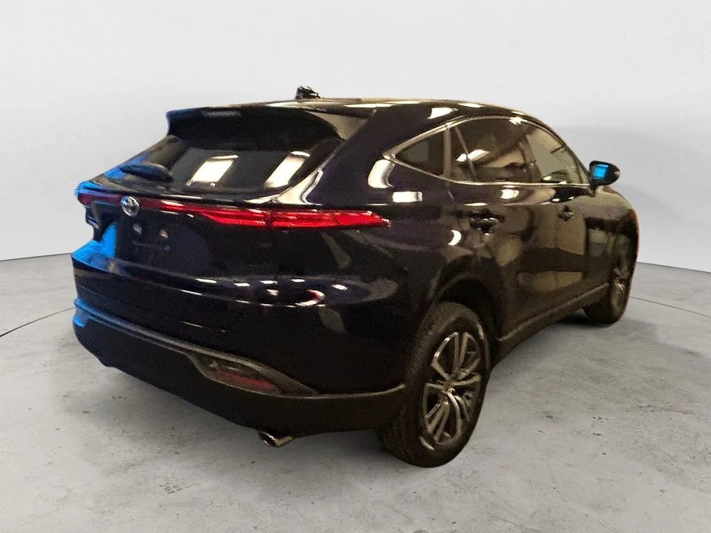 Used 2024 Blueprint Toyota LE image 5