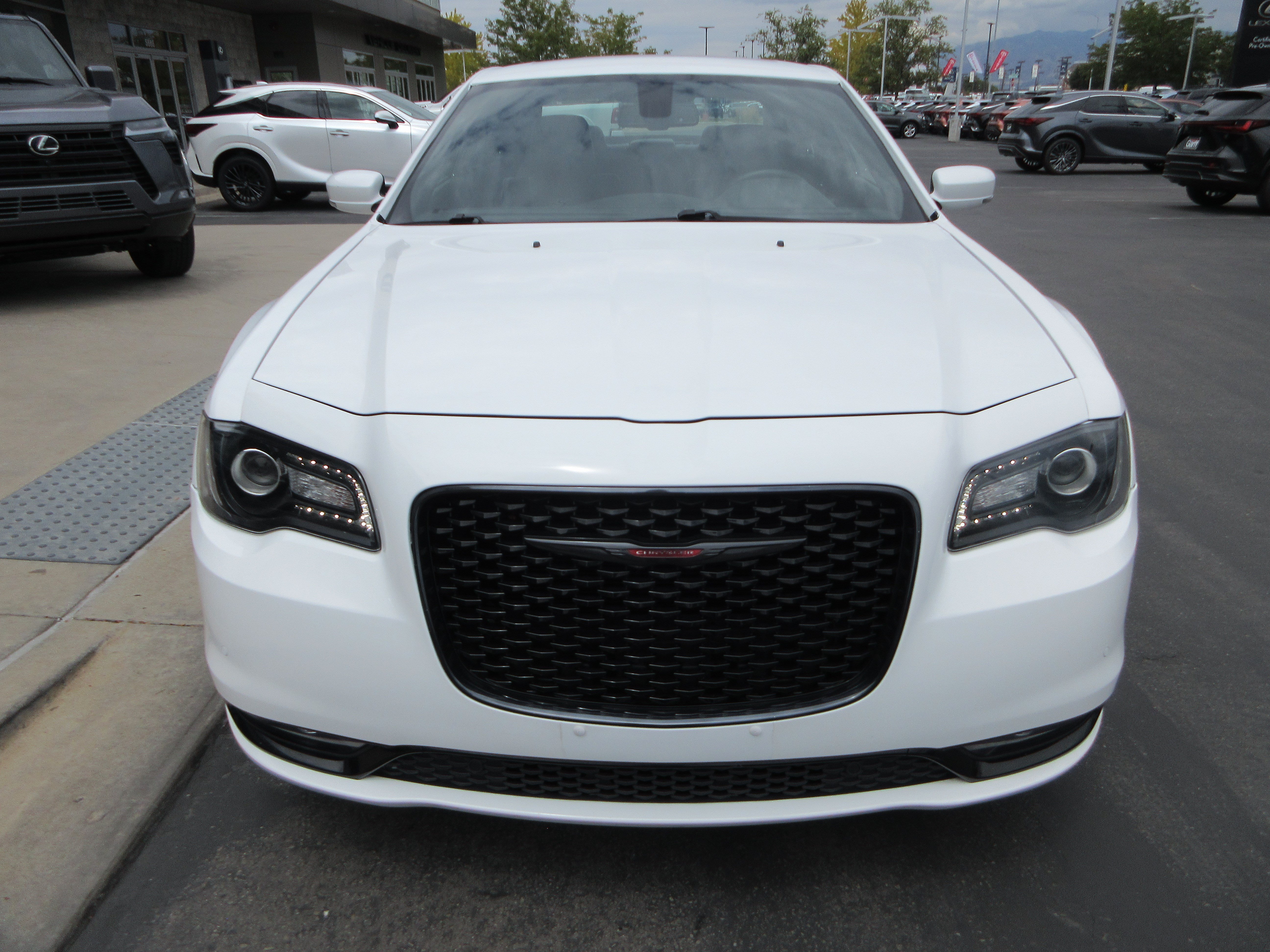 Used 2022 Bright White Clearcoat Chrysler S image 14