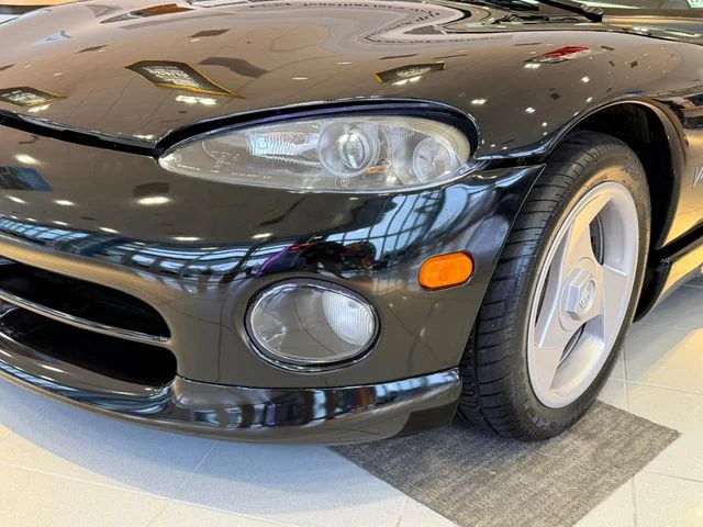 Used 1994 Black Dodge RT/10 image 36