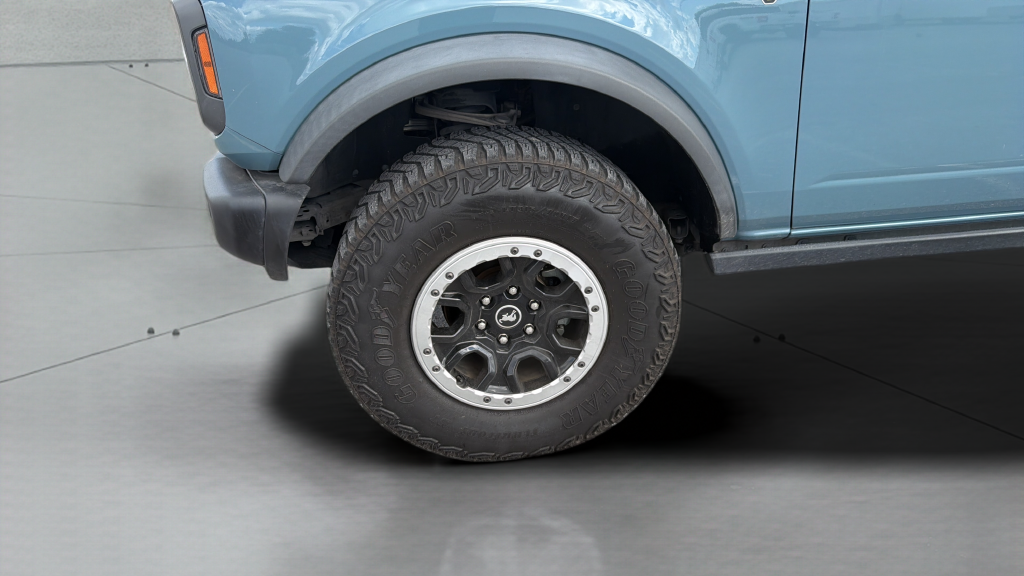 Used 2023 Blue Ford Badlands image 14