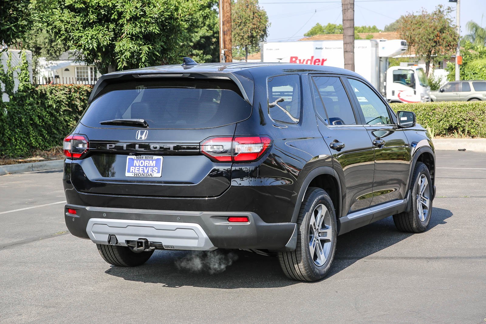 2025 Honda Pilot EX-L - Photo 8