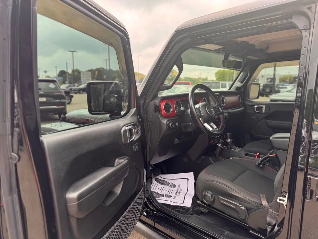 Used 2023 Black Jeep Rubicon image 12