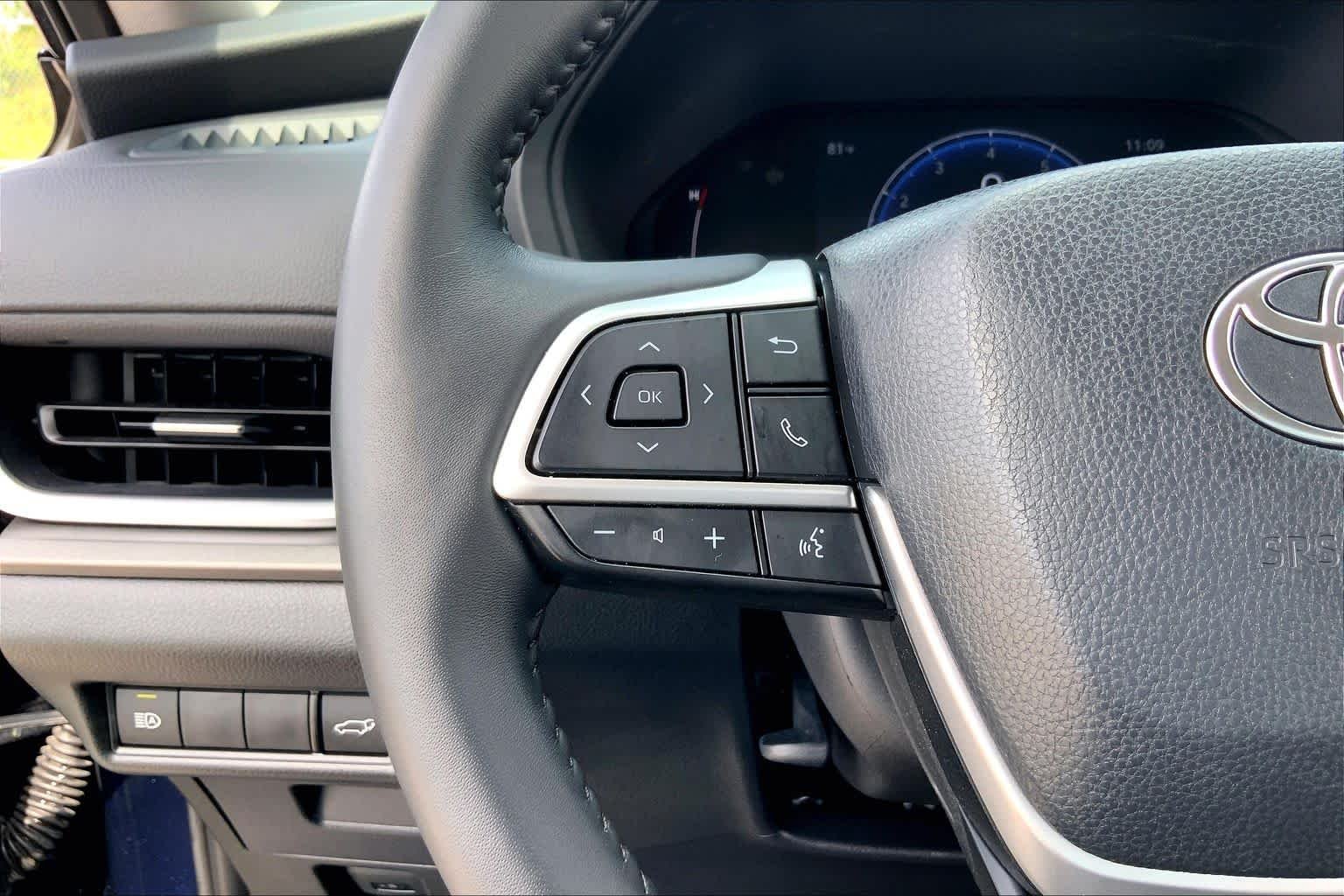 Used 2025 Blueprint Toyota XLE image 23
