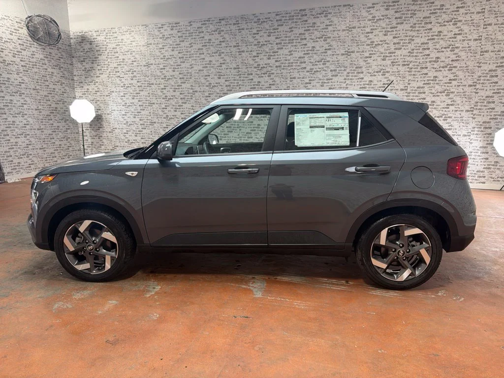 Used 2026 Ecotronic Gray Hyundai SEL image 4