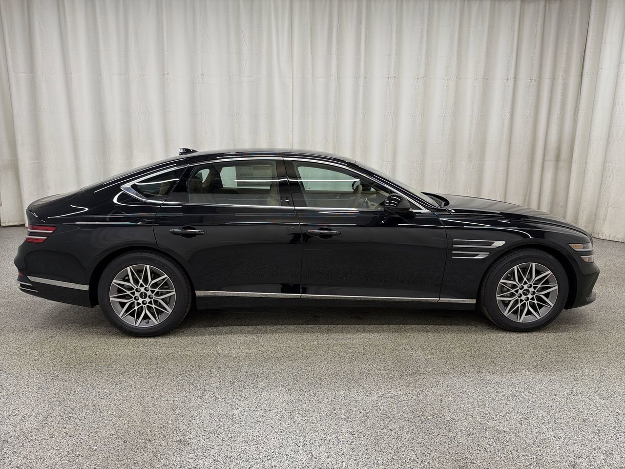 New 2026 Vik Black Genesis 2.5T image 5