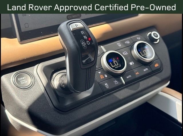 Certified Used 2025 Fuji White Land Rover X-Dynamic SE image 15