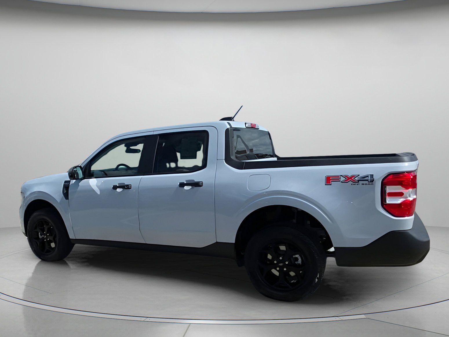 2025 Ford Maverick XLT - Photo 18