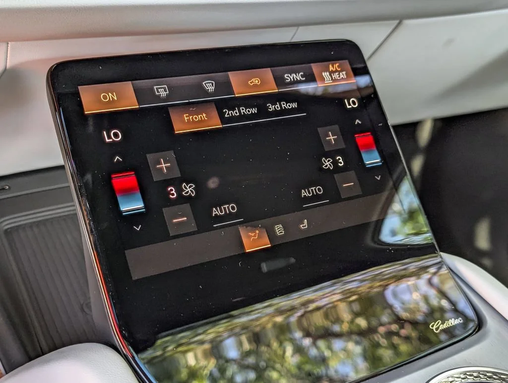 2026 Cadillac VISTIQ Sport - Photo 31