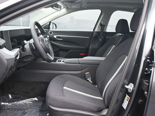 New 2026 Gray Hyundai SEL image 11