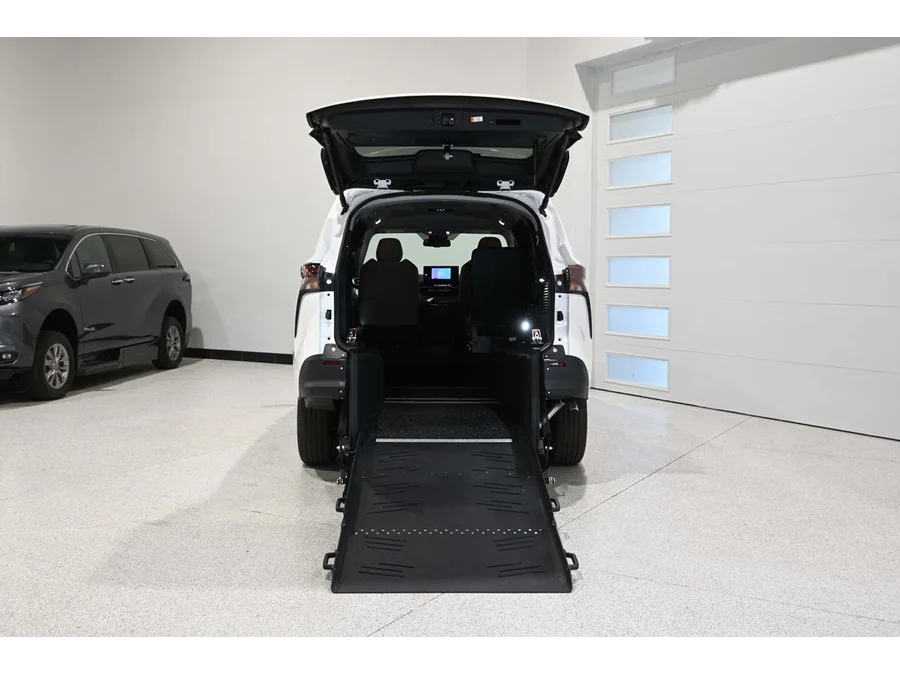 New 2026 WHITE Toyota LE Mobility Handicap Van image 19