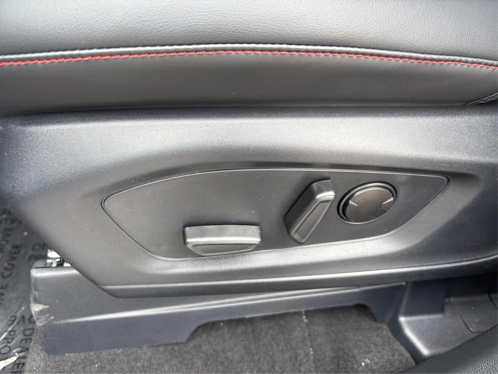 New 2026 Carbonized Gray Metallic Ford ST-Line image 17