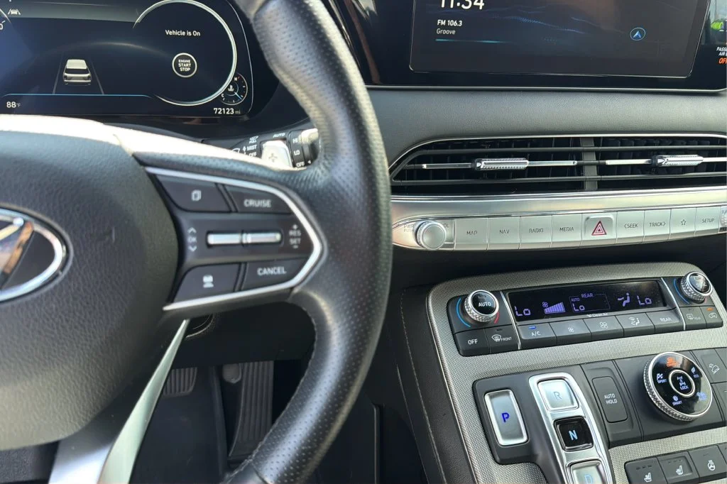 Used 2022 Gray Hyundai Calligraphy image 22
