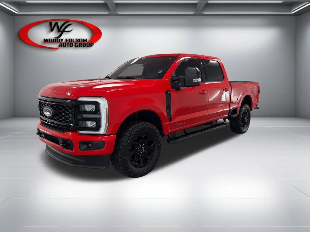 Used 2025 Race Red Ford XLT image 3