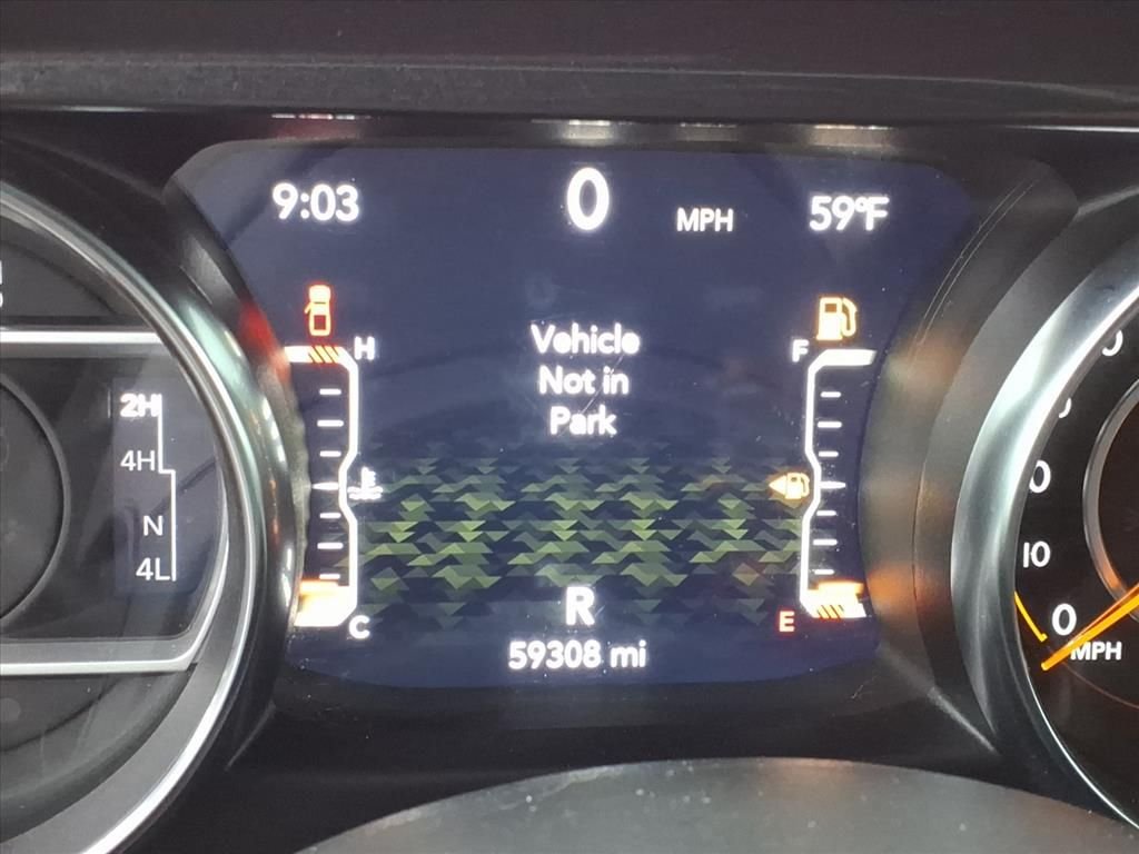 Used 2022 Green Jeep Sport image 20