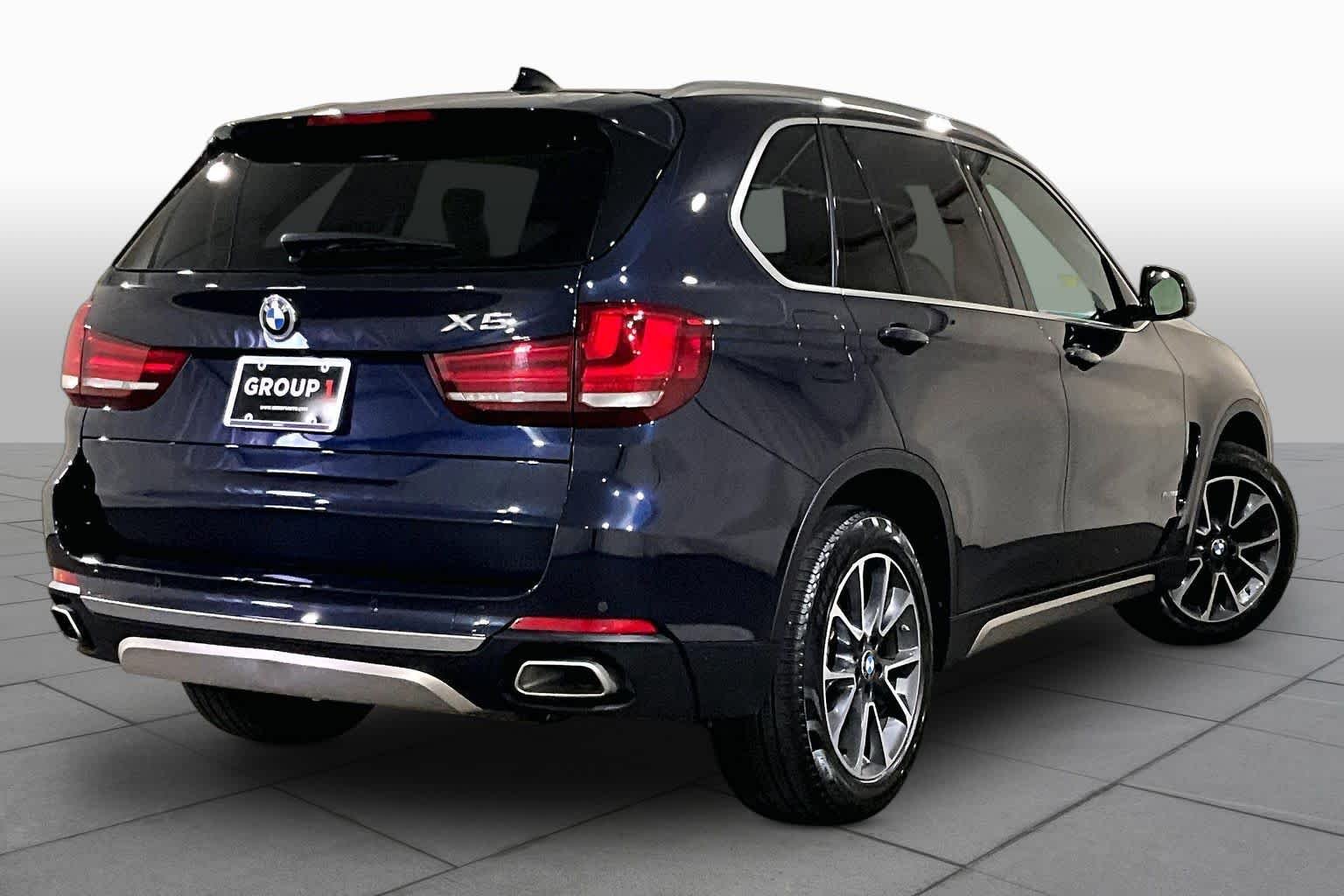 Used 2018 Imperial Blue Metallic BMW xDrive35i image 12