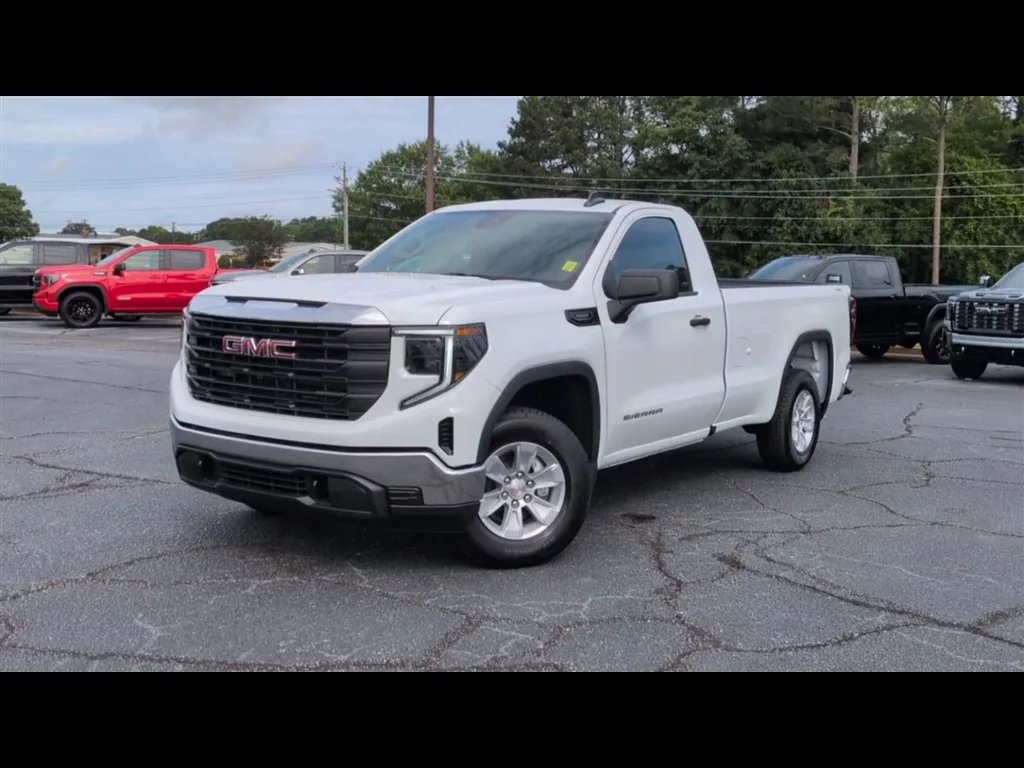 Used 2026 Summit White GMC Pro image 4
