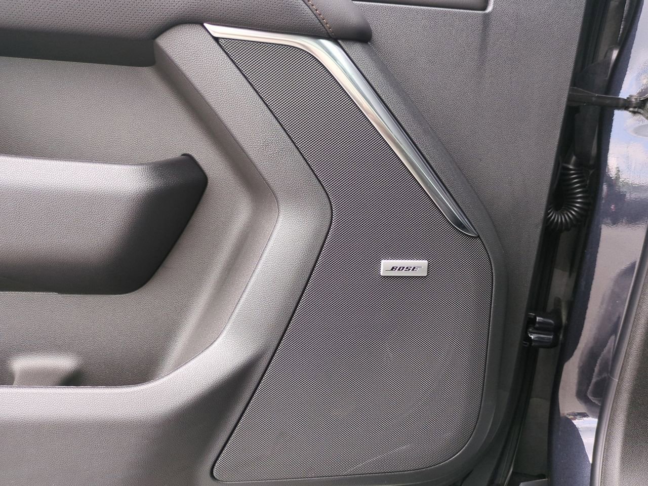 2025 Chevrolet Suburban High Country - Photo 25