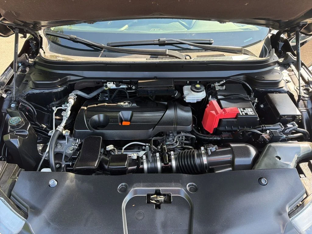 Used 2023  Acura Base image 10