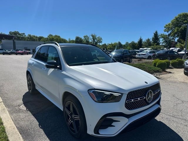 New 2026 MANUFAKTUR Moonlight White Magno Mercedes-Benz GLE 350 image 7