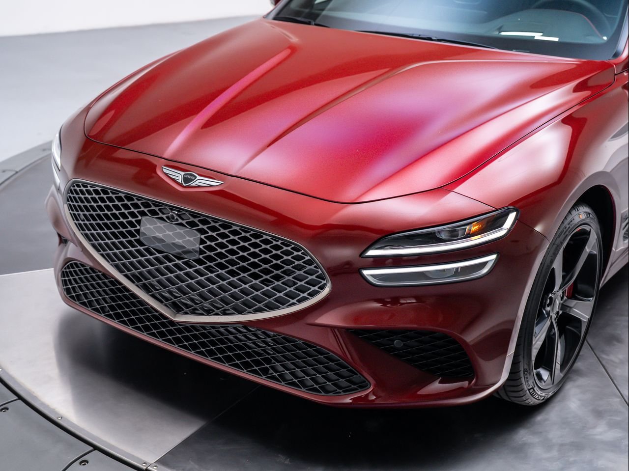 New 2026 Cavendish Red Genesis 3.3T SPORT PRESTIGE image 9