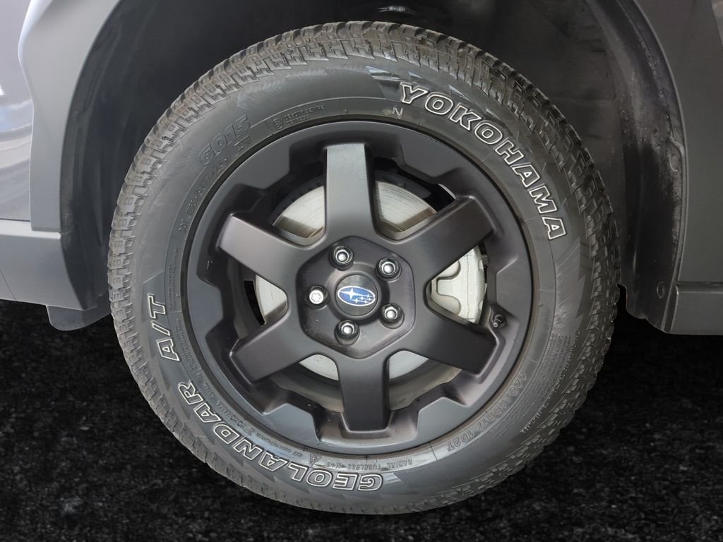 Used 2025 Gray Subaru Wilderness image 27