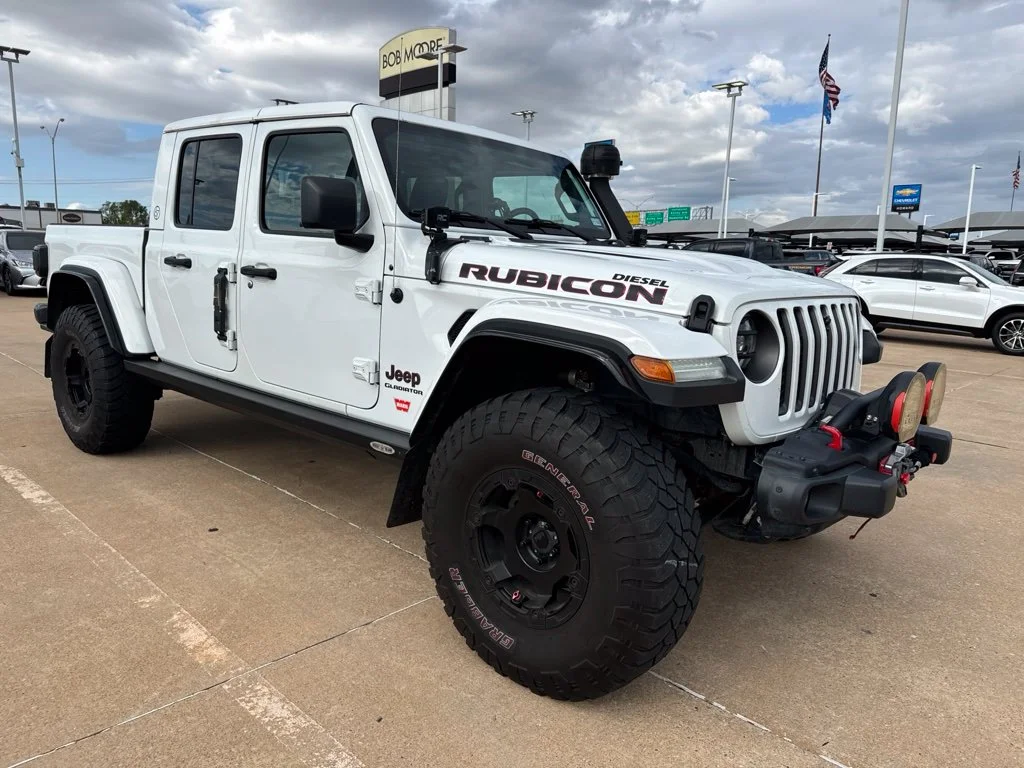 Used 2021 White Jeep Rubicon image 2