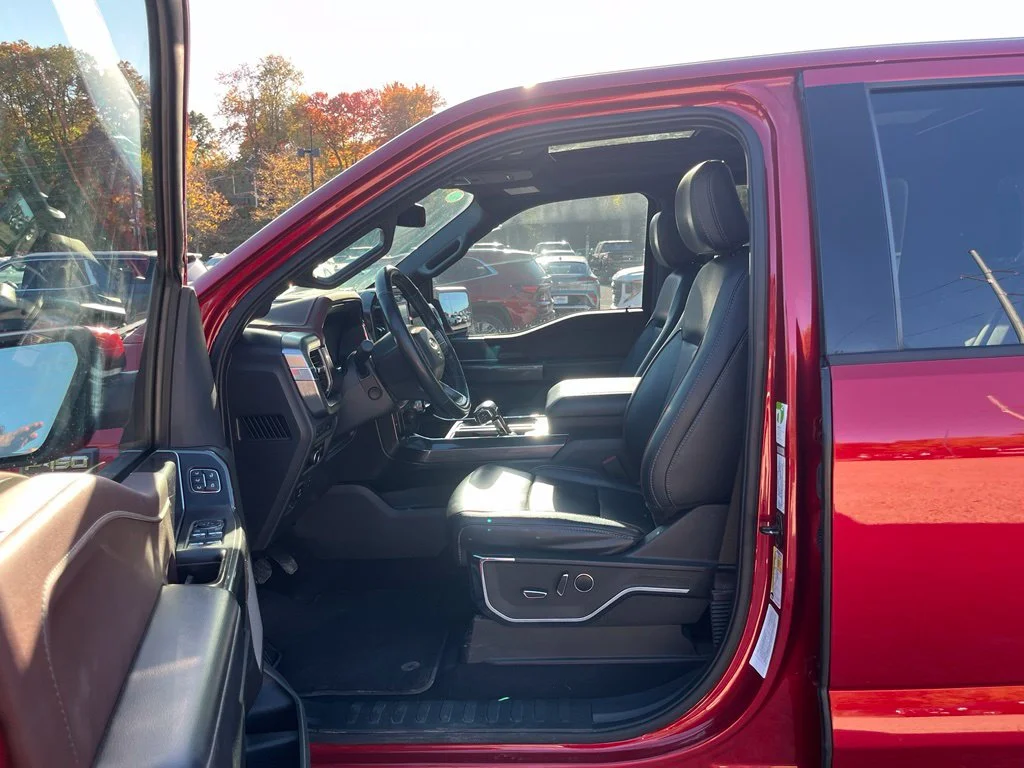 Used 2023 Red Metallic Ford Lariat image 19