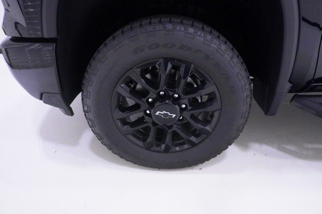 2026 Chevrolet Silverado 2500 HD Custom - Photo 13