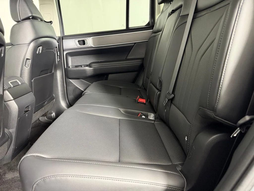 Used 2025 Gray Hyundai XRT image 26