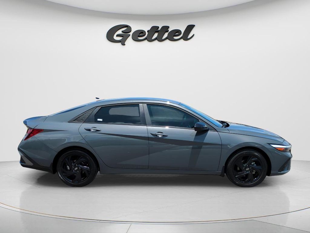 Certified Used 2026 Gray Hyundai SEL Sport image 4