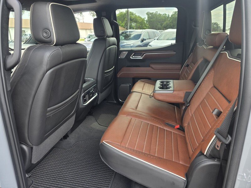 Used 2025 Gray GMC 4WD CREW CAB 147" DENALI ULTIMATE image 13