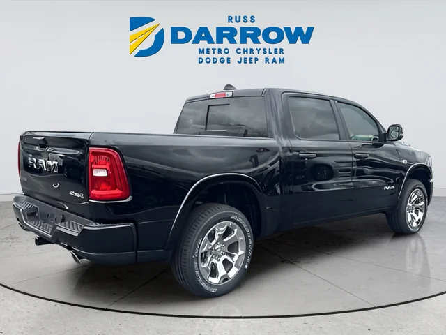 New 2026 Diamond Black Crystal Pearl-Coat Exterior Paint RAM Big Horn/Lone Star image 5